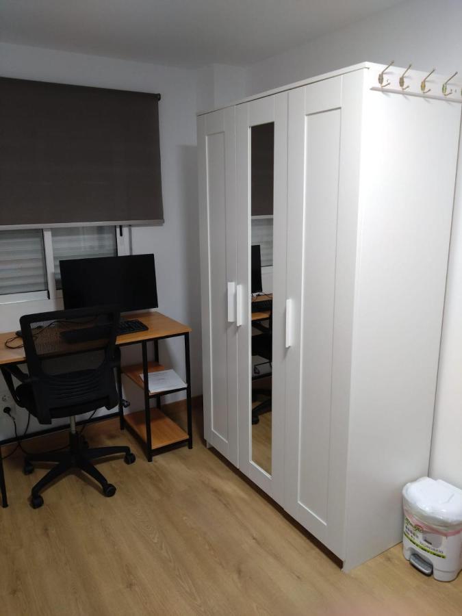 Room As A Service - El Mejor En El Centro De Malaga Bagian luar foto