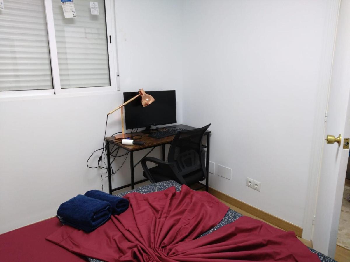 Room As A Service - El Mejor En El Centro De Malaga Bagian luar foto